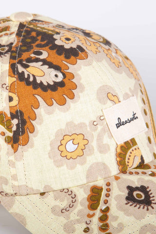 Retro paisley beige upcycled cap