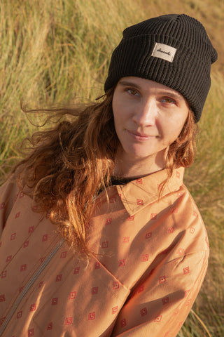 Black recycled wool beanie