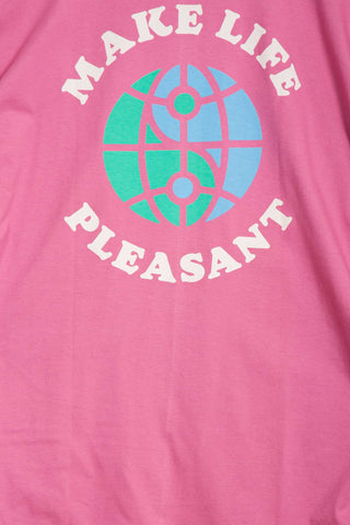 Make life Pleasant dust red tee